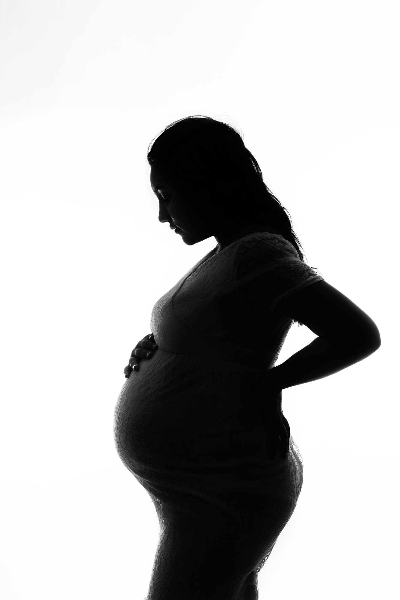 Silhouette of a pregnant women